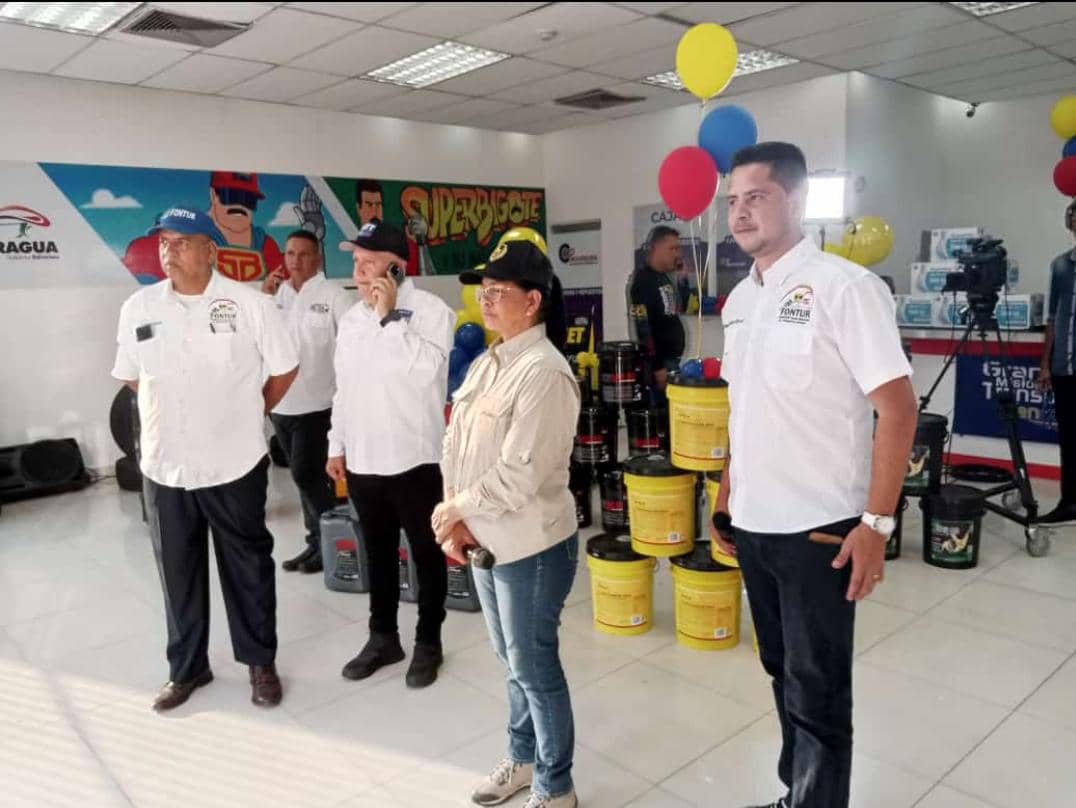 Inauguración de la tienda del transportista Estado Aragua